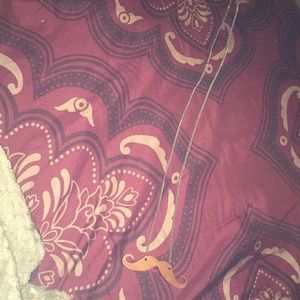 Long mustache necklace